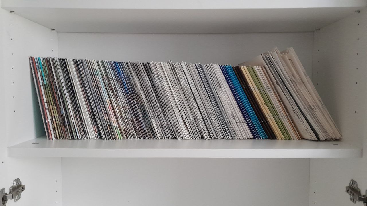 Fizika kolekto de Literatura Foiro en la arkivo de BitArkivo